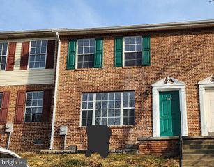 102 WATERFORD LN, Winchester, VA 22602