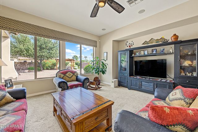 4037 E CLUBVIEW Drive, Gilbert, AZ 85298