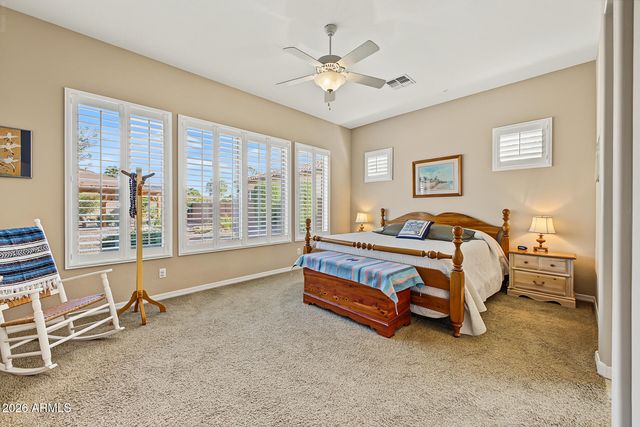 4037 E CLUBVIEW Drive, Gilbert, AZ 85298