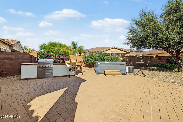 4037 E CLUBVIEW Drive, Gilbert, AZ 85298