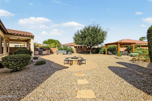 4037 E CLUBVIEW Drive, Gilbert, AZ 85298