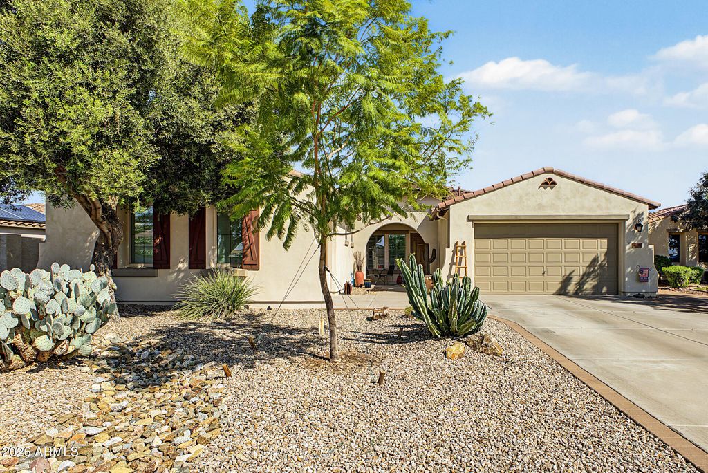 4037 E CLUBVIEW Drive, Gilbert, AZ 85298 — photo 2