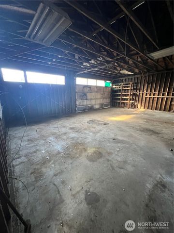 14217 113th Avenue Ct E, Puyallup, WA 98374