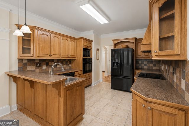 1031 Riverside Road, Buford, GA 30518