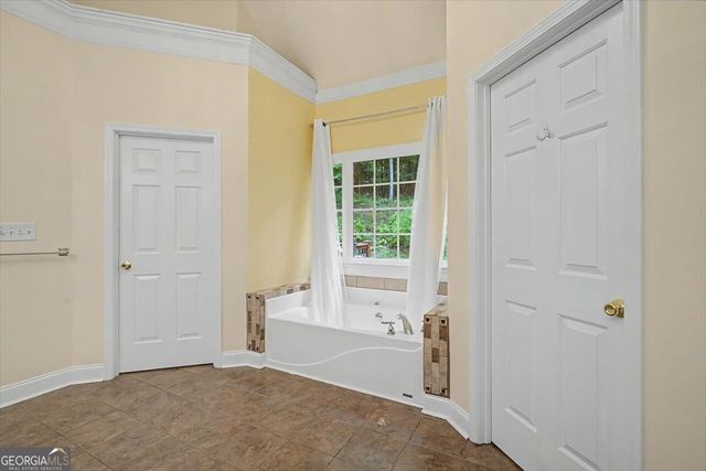 1031 Riverside Road, Buford, GA 30518