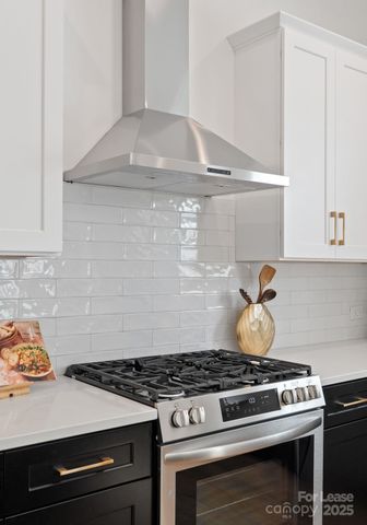 2008 St John Street, Charlotte, NC 28216