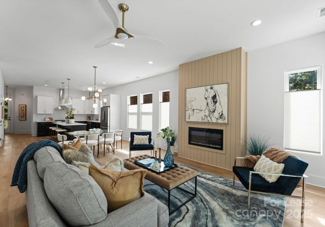 2008 St John Street, Charlotte, NC 28216