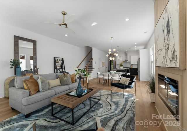 2008 St John Street, Charlotte, NC 28216