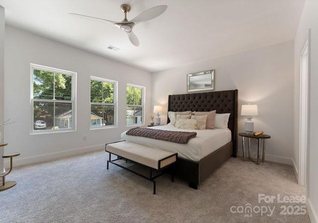 2008 St John Street, Charlotte, NC 28216