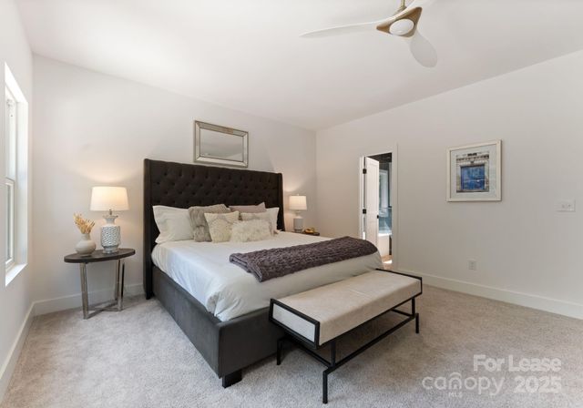 2008 St John Street, Charlotte, NC 28216