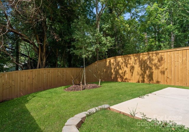 2008 St John Street, Charlotte, NC 28216