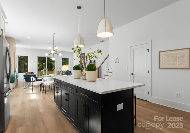 2008 St John Street, Charlotte, NC 28216