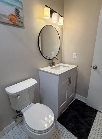 1800 COURTLAND RD, Alexandria, VA 22306
