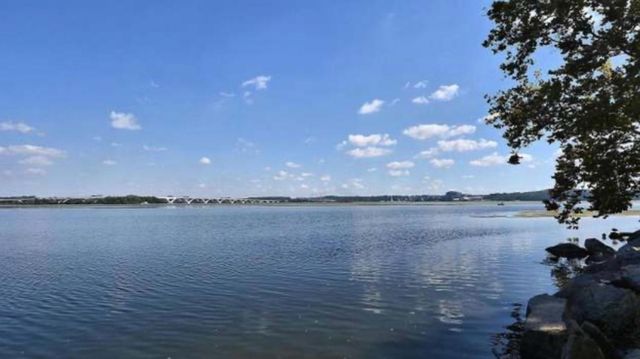 1800 COURTLAND RD, Alexandria, VA 22306