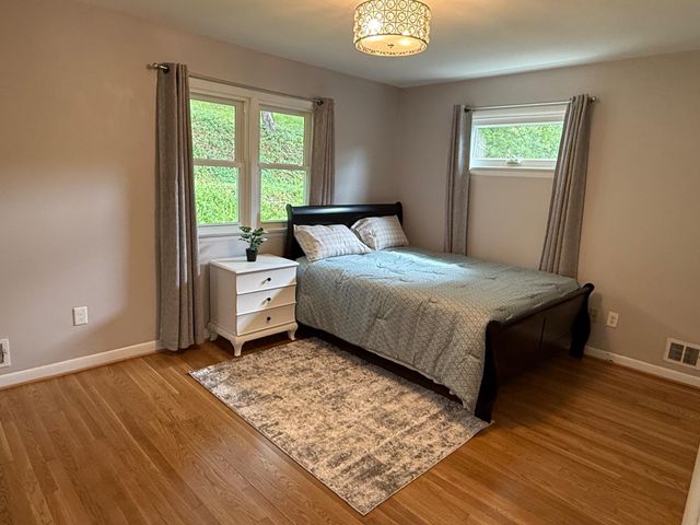 1800 COURTLAND RD, Alexandria, VA 22306