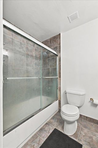 6533 E Jefferson Avenue 601T, Detroit, MI 48207
