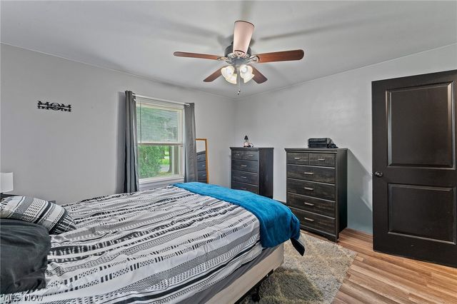 1521 W Park Avenue, Niles, OH 44446