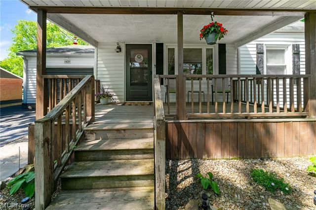 1521 W Park Avenue, Niles, OH 44446
