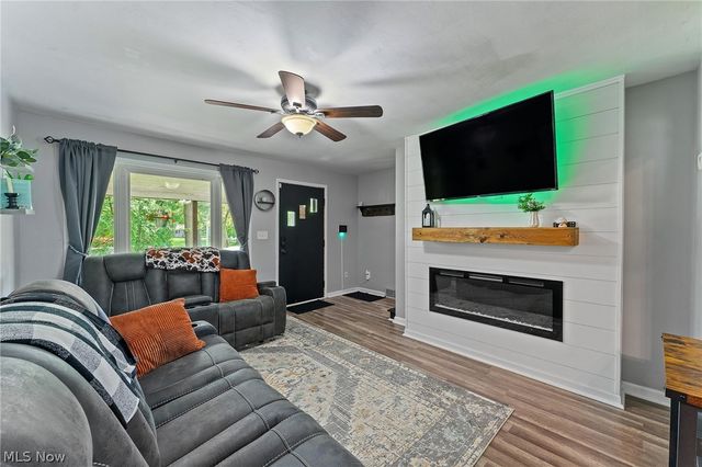 1521 W Park Avenue, Niles, OH 44446