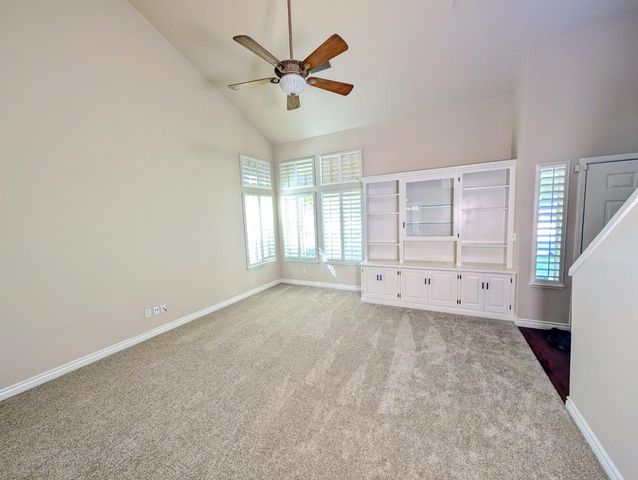 1773 E Goshen Avenue, Fresno, CA 93720