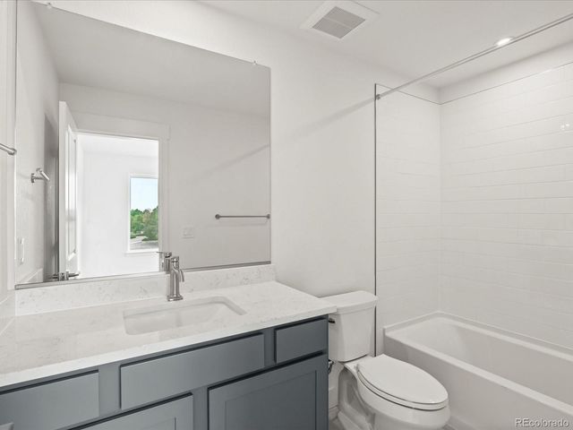 10 Ascent Trail, Englewood, CO 80112