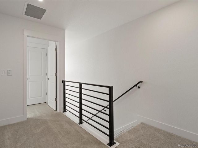 10 Ascent Trail, Englewood, CO 80112