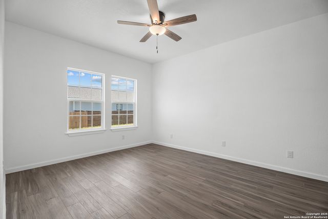 1734 Blueridge Dr, Canyon Lake, TX 78133
