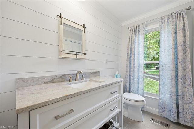 111 Pine Hill Drive, Clemmons, NC 27012