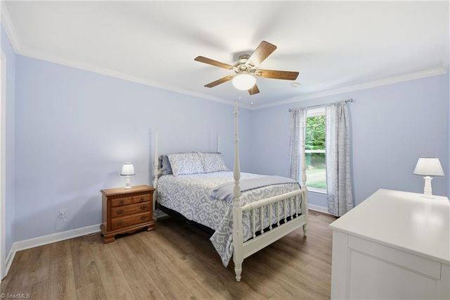111 Pine Hill Drive, Clemmons, NC 27012