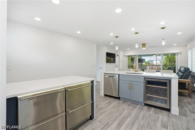 270 Dundee RD, Fort Myers Beach, FL 33931