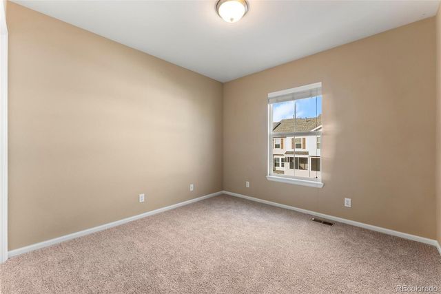 2020 Squawbush Ridge Grove, Colorado Springs, CO 80910