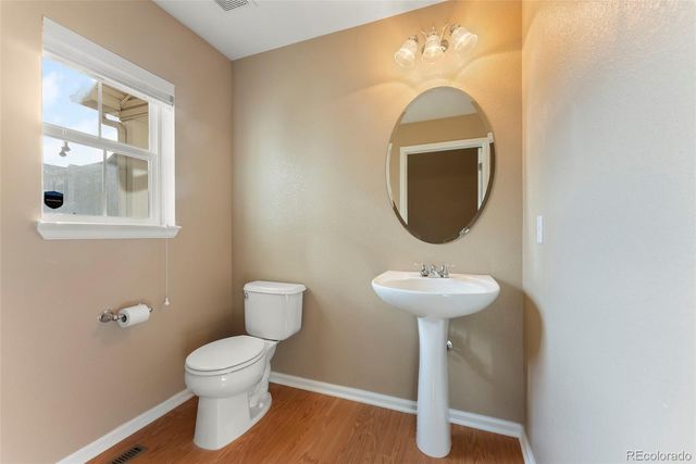 2020 Squawbush Ridge Grove, Colorado Springs, CO 80910