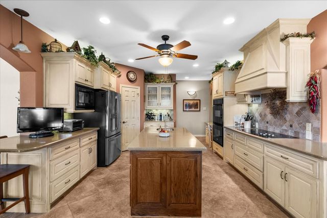 275 Jackson Circle, Kerens, TX 75144