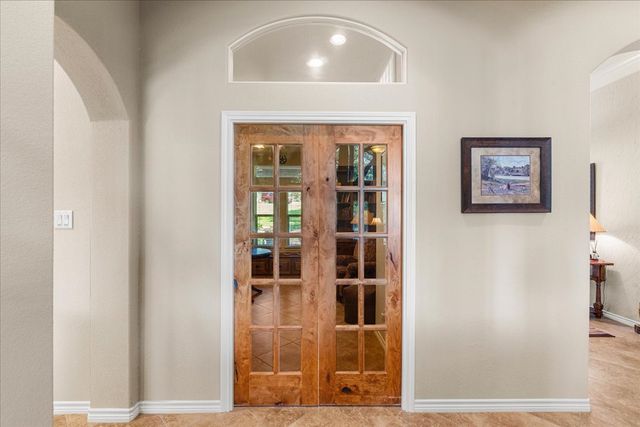 275 Jackson Circle, Kerens, TX 75144