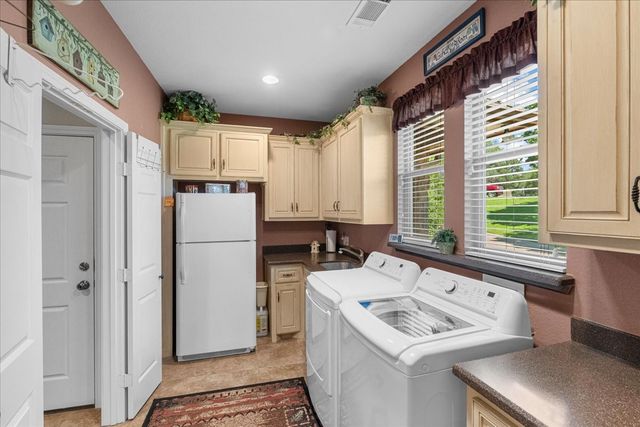 275 Jackson Circle, Kerens, TX 75144
