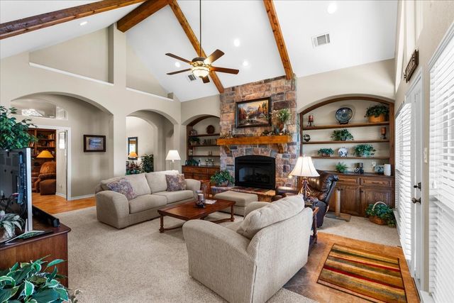 275 Jackson Circle, Kerens, TX 75144