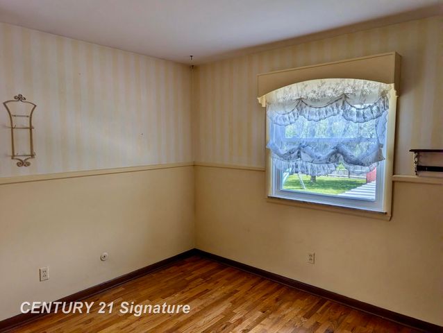 5171 Kenora Drive, Saginaw, MI 48604