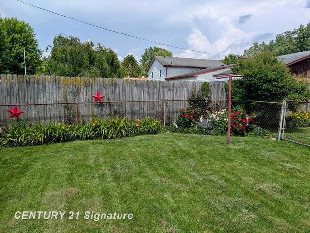 5171 Kenora Drive, Saginaw, MI 48604