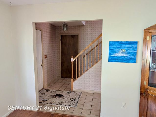 5171 Kenora Drive, Saginaw, MI 48604