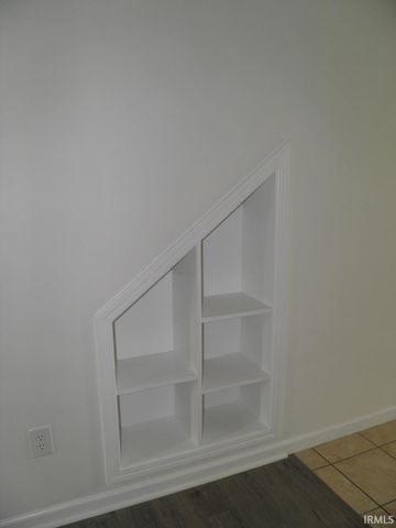 2712 E Bressingham Way, Bloomington, IN 47401