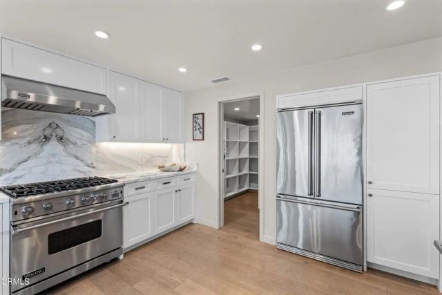 2230 Jamestown Lane, Oxnard, CA 93035