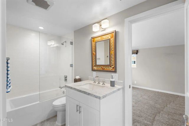 2230 Jamestown Lane, Oxnard, CA 93035