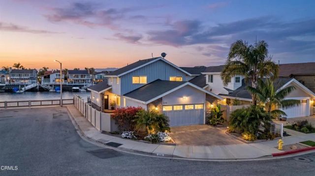 2230 Jamestown Lane, Oxnard, CA 93035