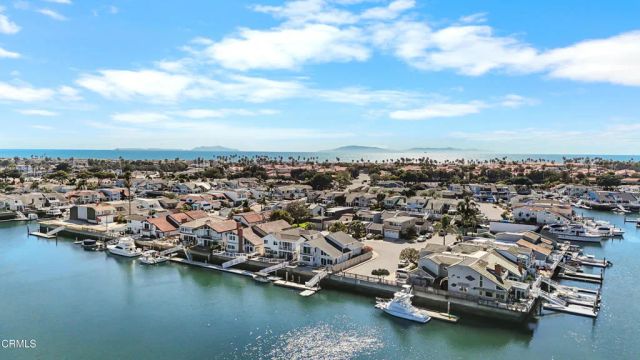 2230 Jamestown Lane, Oxnard, CA 93035
