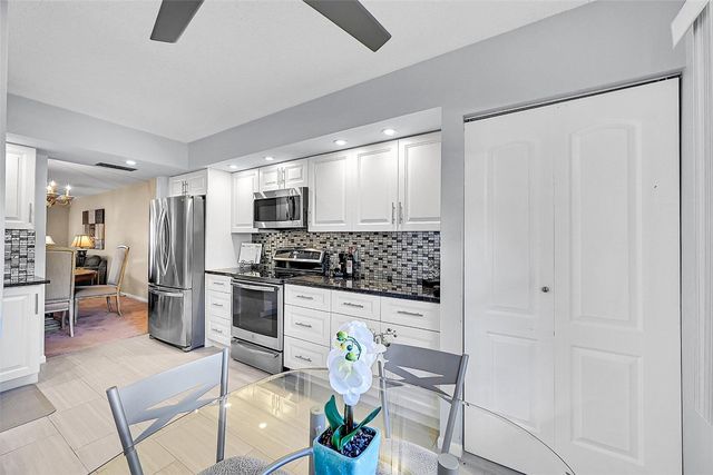 1702 Andros Isle E1, Coconut Creek, FL 33066