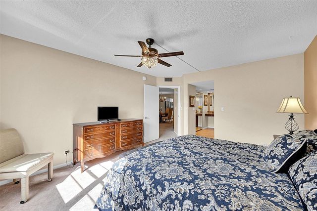 1702 Andros Isle E1, Coconut Creek, FL 33066