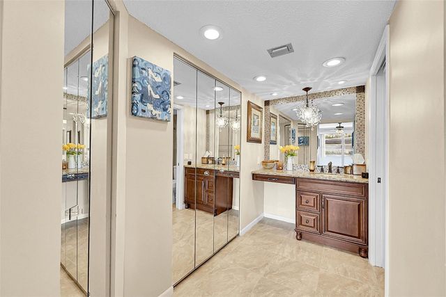 1702 Andros Isle E1, Coconut Creek, FL 33066