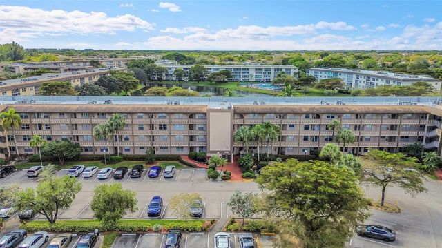 1702 Andros Isle E1, Coconut Creek, FL 33066