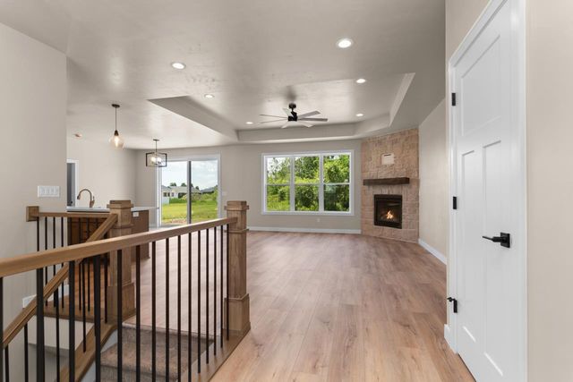 2599 N STELLITA CIRCLE, De Pere, WI 54115