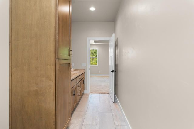 2599 N STELLITA CIRCLE, De Pere, WI 54115
